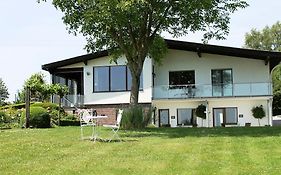 Ferienwohnungen Eifelblick